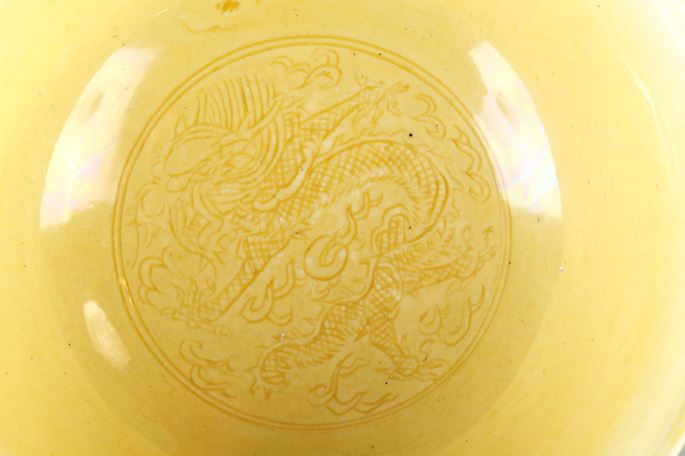 Pair of tellow enamel biscuit bowls each decorated of engraved dragons with a five claws | MasterArt